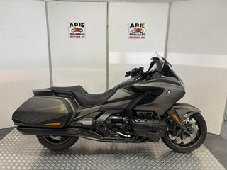 Honda GL1800 Gold Wing Bagger DCT
