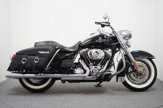 Harley Davidson ROAD KING CLASSIC GERESERVEERD RS