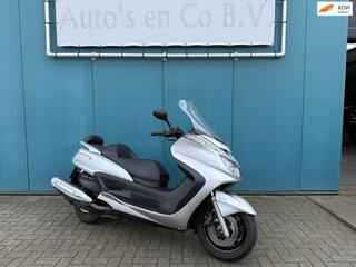Yamaha Scooter YP 400 Majesty ABS. Motorscooter