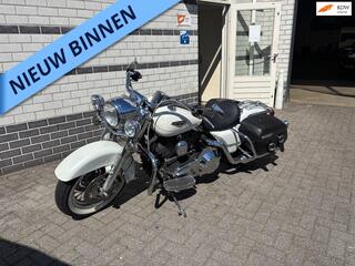 Harley Davidson Tour 88 FLHRCI Road King Classic