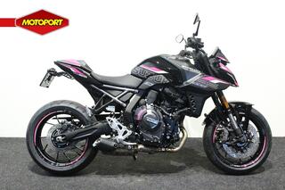 Suzuki GSX-8S