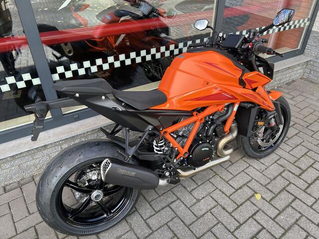 KTM 1390 SUPER DUKE R EVO