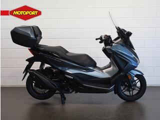 Honda Forza 350