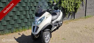 Piaggio 500 LT MP3 Business autorijbewijs/Leo Vi