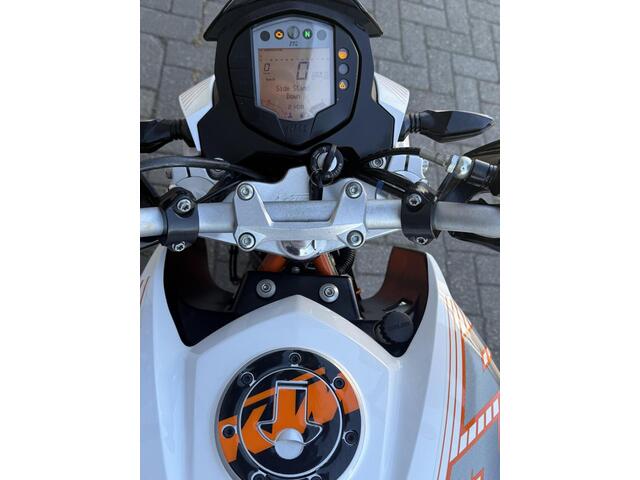 KTM 390 Duke ABS
