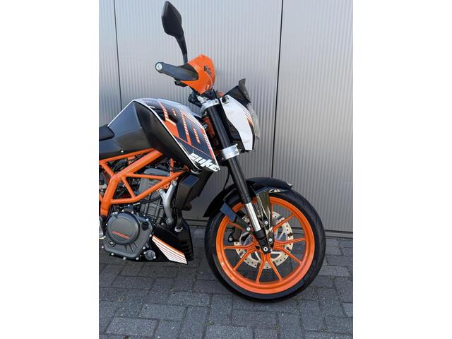 KTM 390 Duke ABS