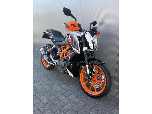 KTM 390 Duke ABS