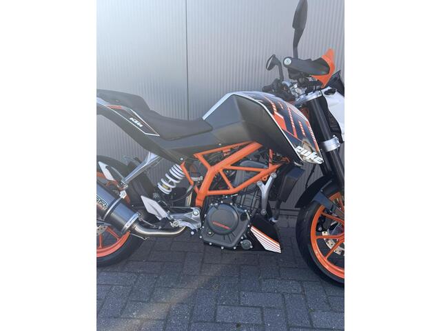KTM 390 Duke ABS