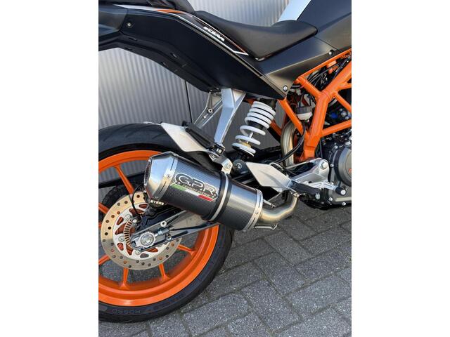KTM 390 Duke ABS