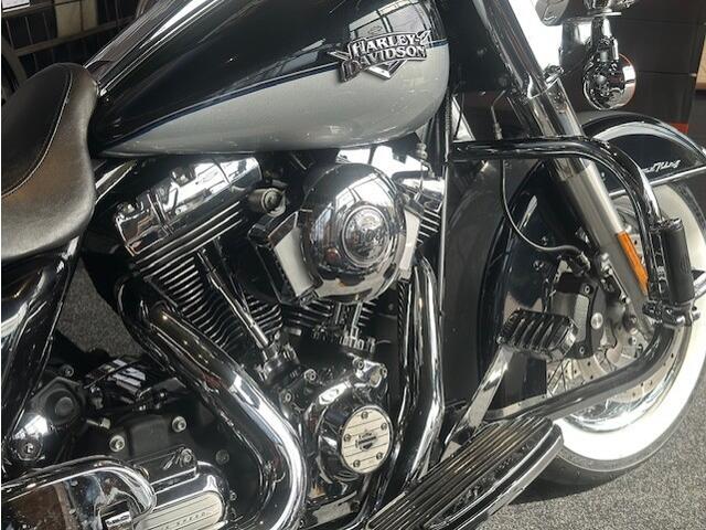 Harley Davidson Flhrci Road King Classic