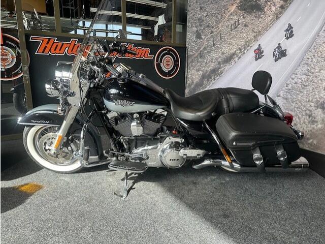 Harley Davidson Flhrci Road King Classic