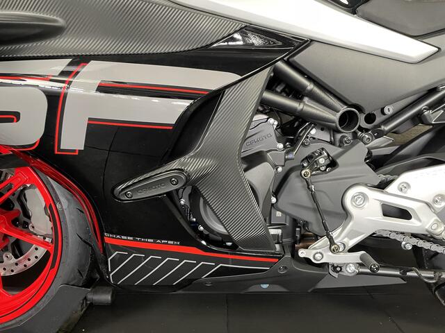 Cfmoto 450sr TC ZIRCON BLACK A2