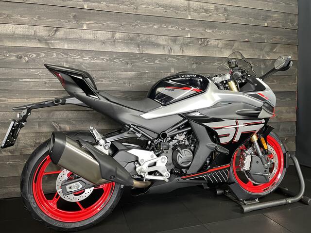Cfmoto 450sr TC ZIRCON BLACK A2