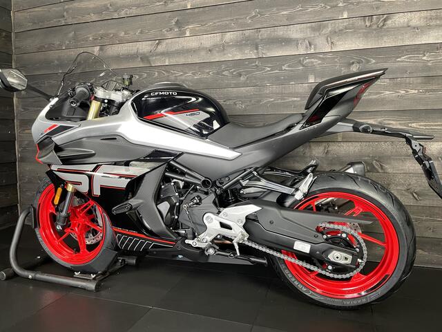 Cfmoto 450sr TC ZIRCON BLACK A2