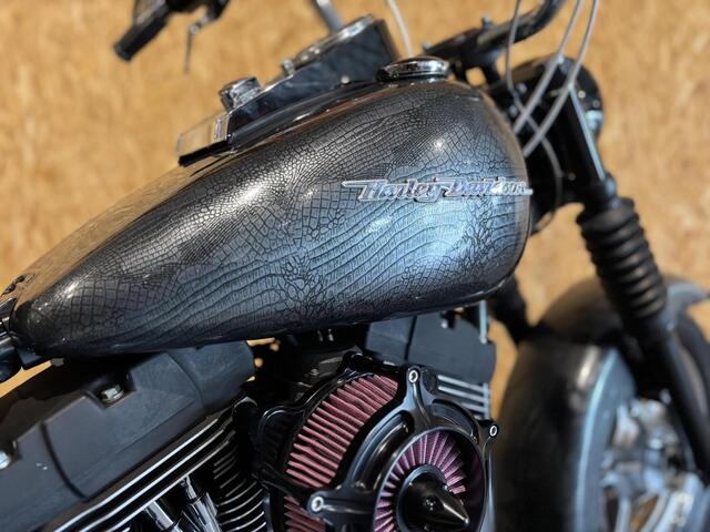 Harley Davidson 88 FXSTB Night Train