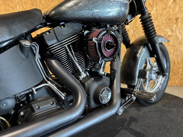 Harley Davidson 88 FXSTB Night Train