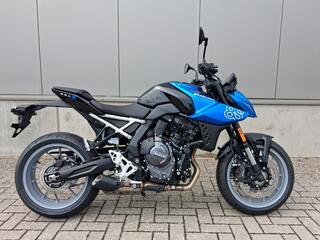 Suzuki GSX-8S