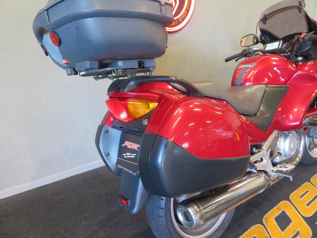 Honda NT 650 DEAUVILLE TOURBUFFEL