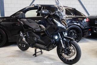 Honda X-ADV 750 2026 700KM LEOVINCE UITLAAT NI