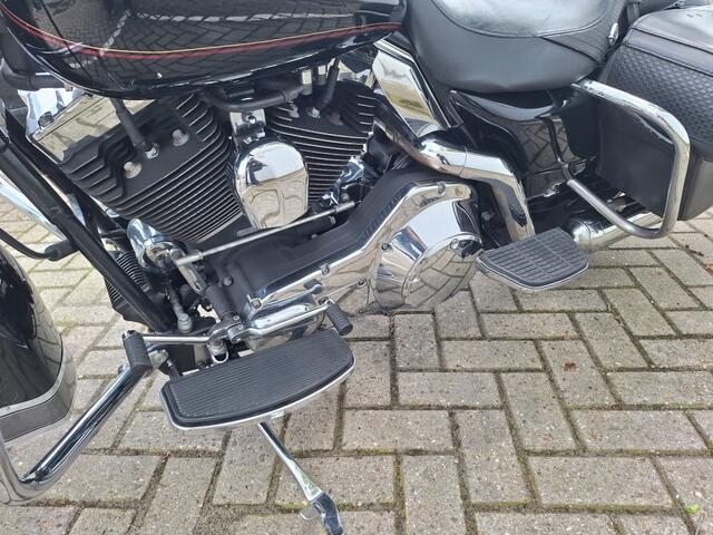 Harley Davidson Road King 88 Flhrci Classic Origineel NL