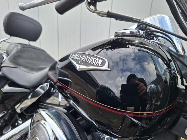 Harley Davidson Road King 88 Flhrci Classic Origineel NL