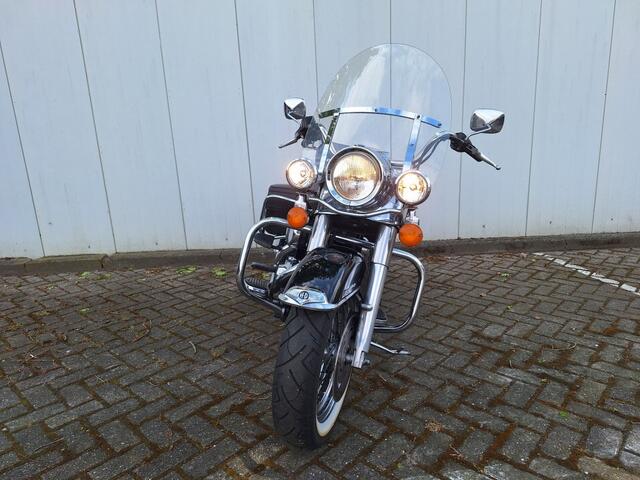 Harley Davidson Road King 88 Flhrci Classic Origineel NL