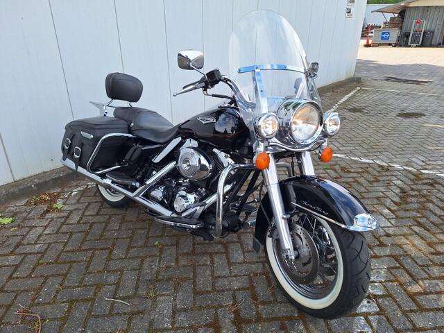 Harley Davidson Road King 88 Flhrci Classic Origineel NL