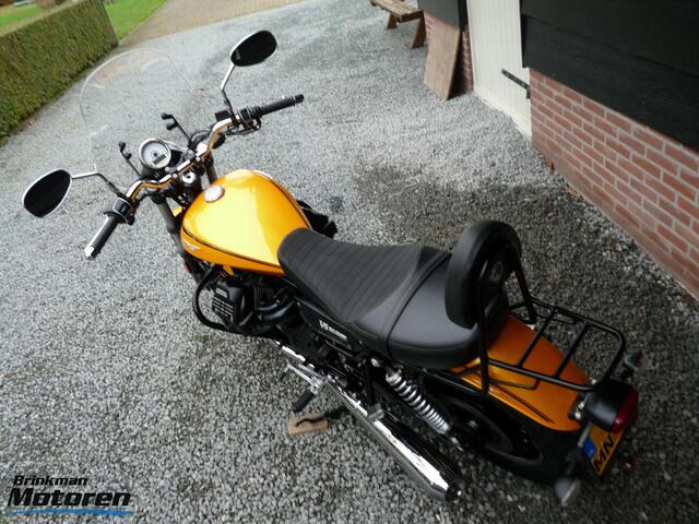 Moto Guzzi V9 Roamer