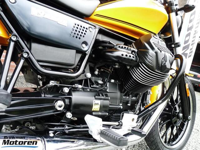 Moto Guzzi V9 Roamer