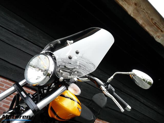Moto Guzzi V9 Roamer