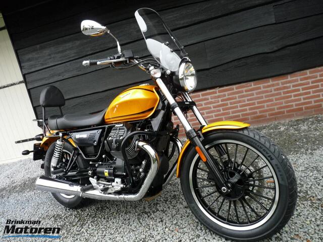 Moto Guzzi V9 Roamer