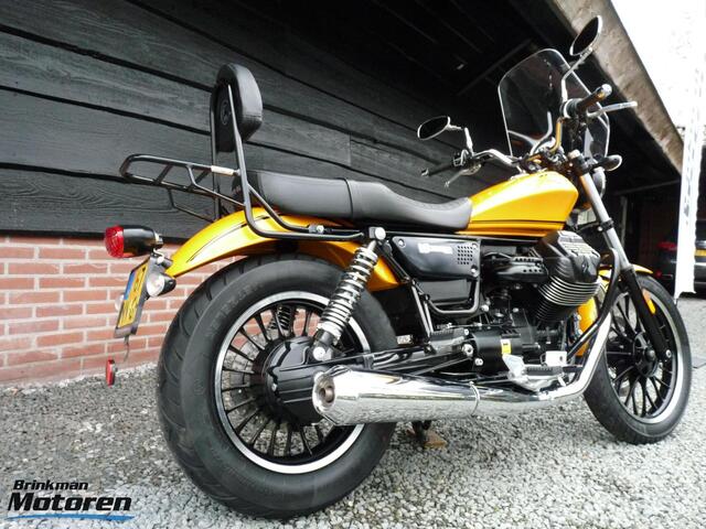Moto Guzzi V9 Roamer