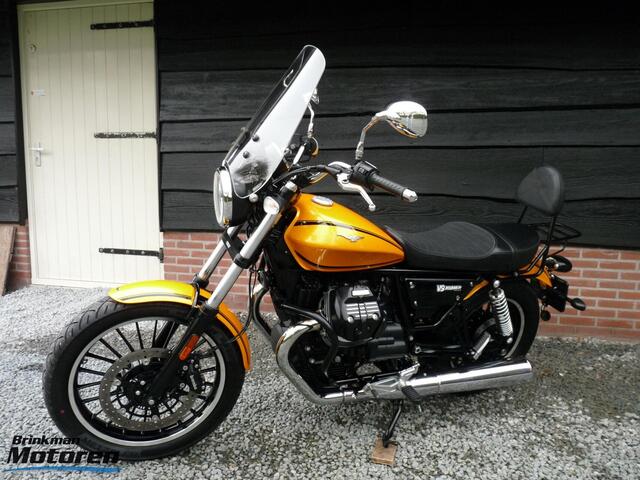Moto Guzzi V9 Roamer