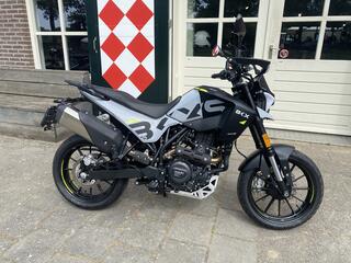 Benelli BKX 300 S ABS A2