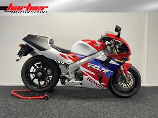 Honda RVF 750 F / RC45