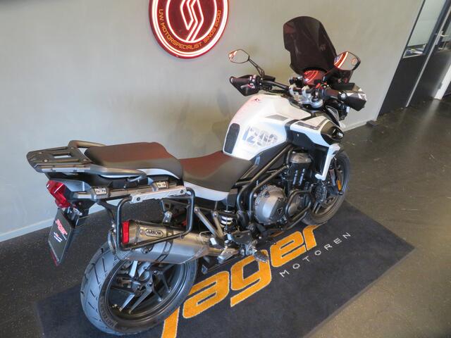 Triumph Tiger 1200 EXPLORER ALPINE ARROW