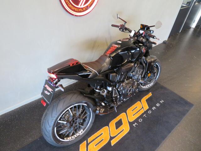 Honda CB 1000 R BLACK-EDITION LEO VINCE