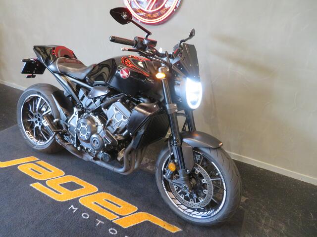 Honda CB 1000 R BLACK-EDITION LEO VINCE