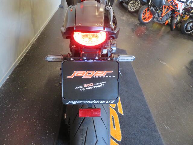 Honda CB 1000 R BLACK-EDITION LEO VINCE