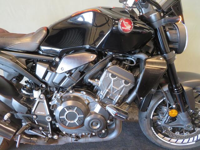 Honda CB 1000 R BLACK-EDITION LEO VINCE
