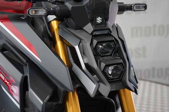 Suzuki GSX-S1000