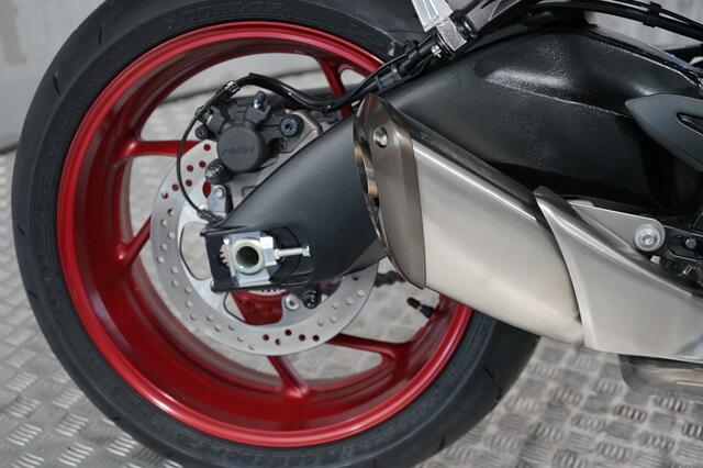 Suzuki GSX-S1000