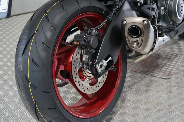 Suzuki GSX-S1000