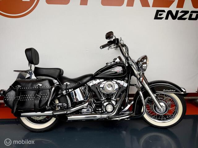 Harley Davidson 96 FLSTC Heritage Classic