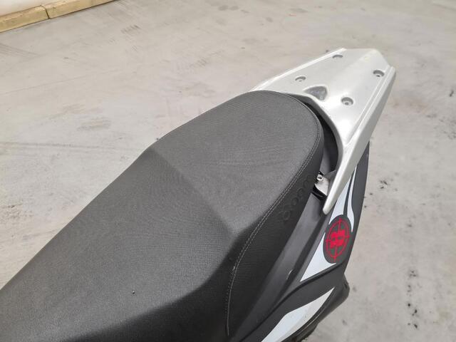 AGM Snorscooter R8,1de eigenaar