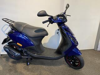 Piaggio ZIP brom 45km