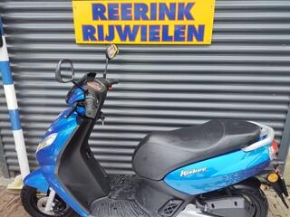 Peugeot Kisbee